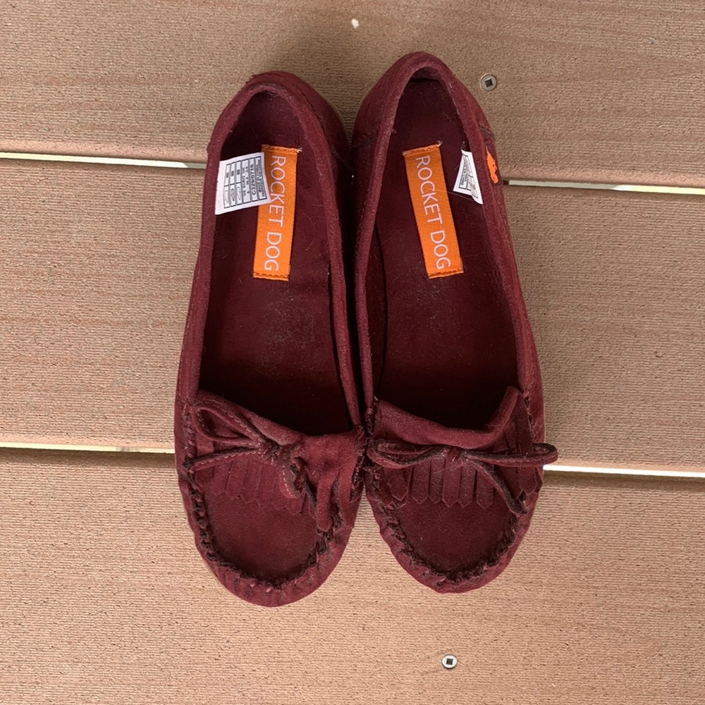 Rocket Dog • Suede Maroon Moccasins Size 6